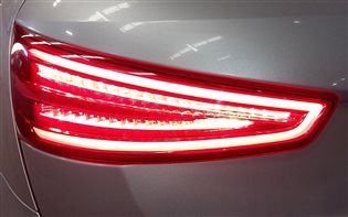 Thumbnail 2: 2015 AUDI Q3 (8U) REAR LEFT DRIVER TRUNK HATCH LED TAILLIGHT BRAKE LIGHT LAMP