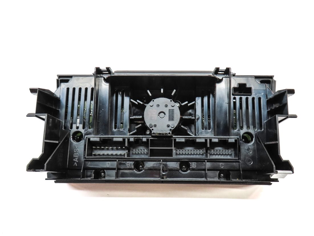 Thumbnail 5: 2015-2016 AUDI Q3 (8U) FRONT HEATER A/C TEMPERATURE CLIMATE CONTROL PANEL