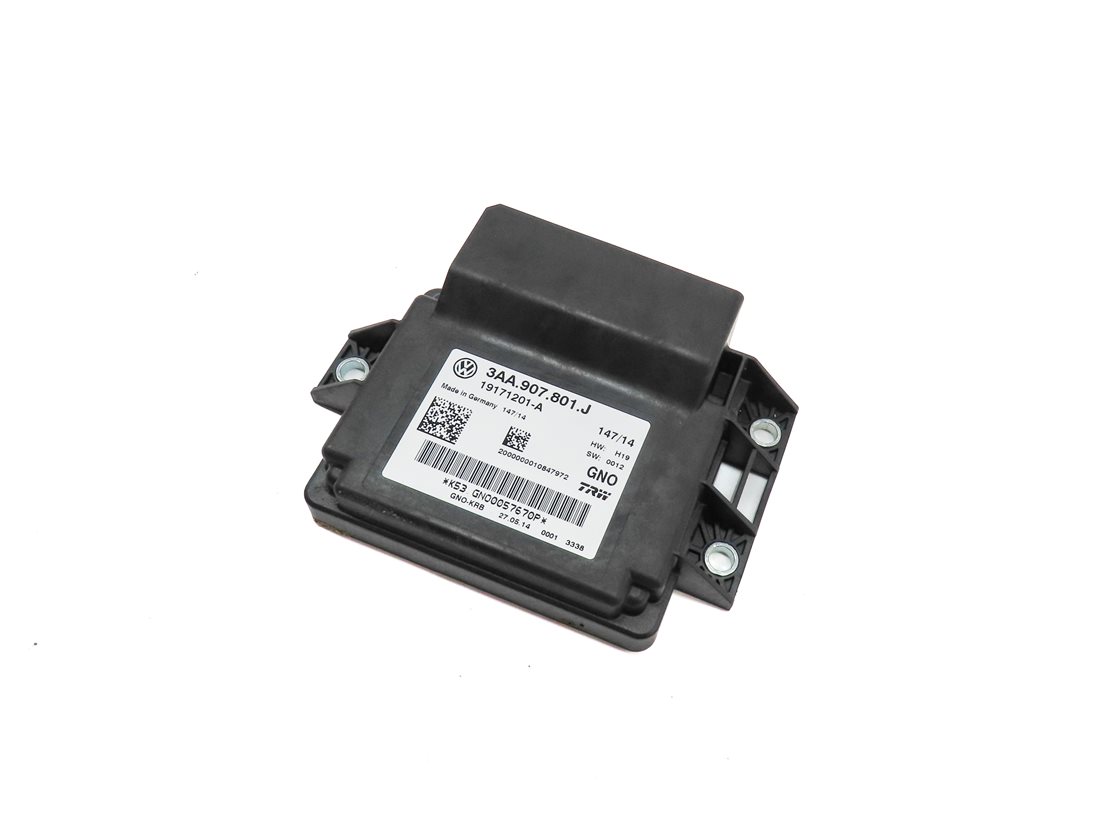 Thumbnail 1: 2015 AUDI Q3 (8U) EMERGENCY PARK PARKING BRAKE CONTROL MODULE