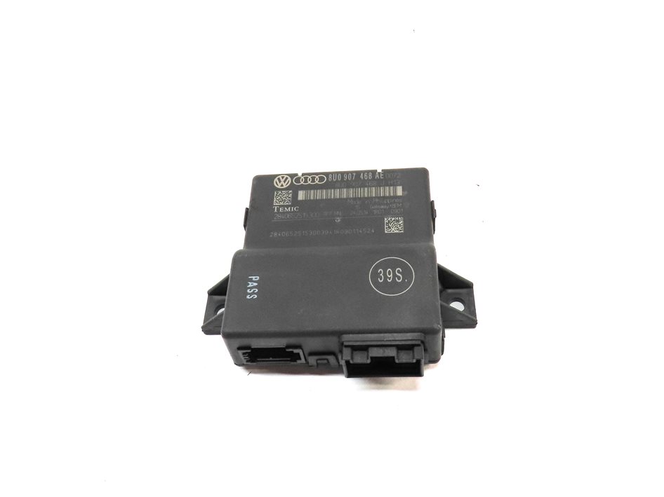 Thumbnail 2: 2015-2018 AUDI Q3 (8U) GATEWAY INTERFACE CONTROL MODULE
