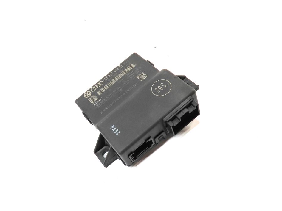 Thumbnail 3: 2015-2018 AUDI Q3 (8U) GATEWAY INTERFACE CONTROL MODULE