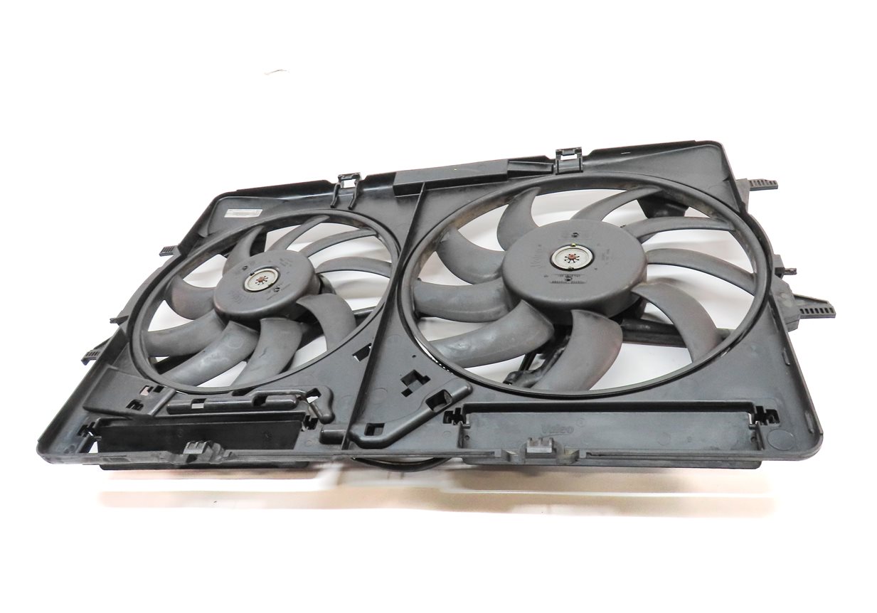 Thumbnail 2: 16-18 AUDI A6 Q3 (C7 8U) 2.0L TURBO ENGINE RADIATOR COOLING FAN SHROUD ASSEMBLY