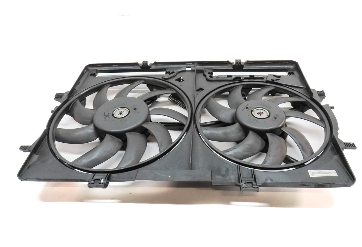 Thumbnail 4: 16-18 AUDI A6 Q3 (C7 8U) 2.0L TURBO ENGINE RADIATOR COOLING FAN SHROUD ASSEMBLY
