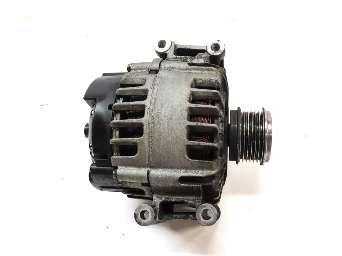Thumbnail 7: 2015-2018 AUDI Q3 (8U) 2.0L ENGINE 140 AMP ALTERNATOR POWER GENERATOR (VALEO)