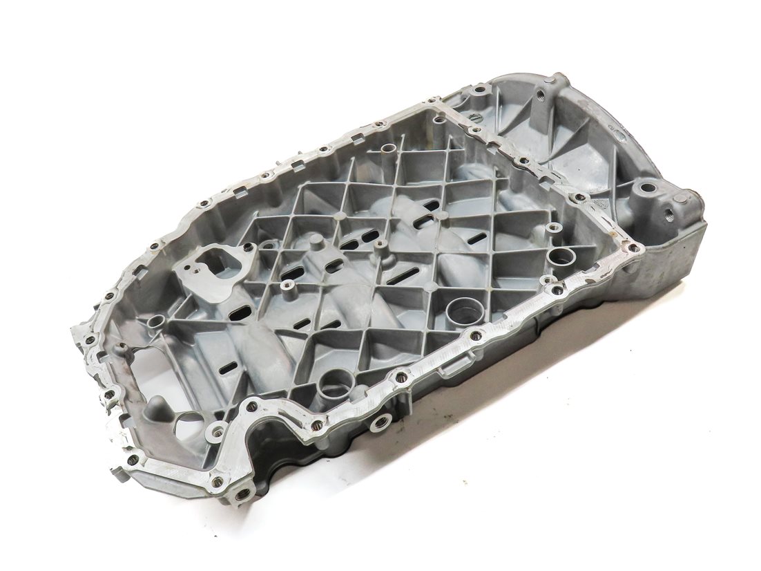 Thumbnail 3: 2009-2018 VW EOS TIGUAN AUDI Q3 (8U) 2.0L TURBO ENGINE UPPER OIL PAN CRADLE