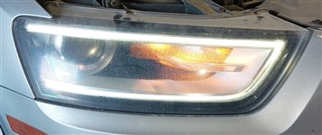 Thumbnail 2: 2015 AUDI Q3 (8U) FRONT RIGHT PASSENGER XENON HID HEADLIGHT LIGHT LAMP (NON AFS)