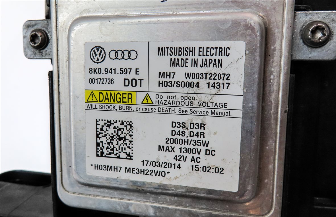 Thumbnail 7: 2015 AUDI Q3 (8U) FRONT RIGHT PASSENGER XENON HID HEADLIGHT LIGHT LAMP (NON AFS)