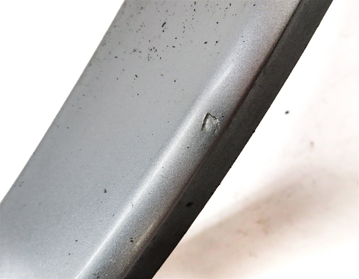 Thumbnail 7: 2015 AUDI Q3 (8U) REAR LEFT WHEEL WELL FENDER ARCH FLARE MOULDING TRIM (Silver)