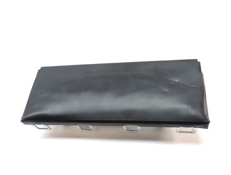 Thumbnail 2: 17-19 AUDI A3 S3 RS3 (8V 8Y) FRONT LEFT DRIVER KNEE SRS AIRBAG AIR BAG (BLACK)