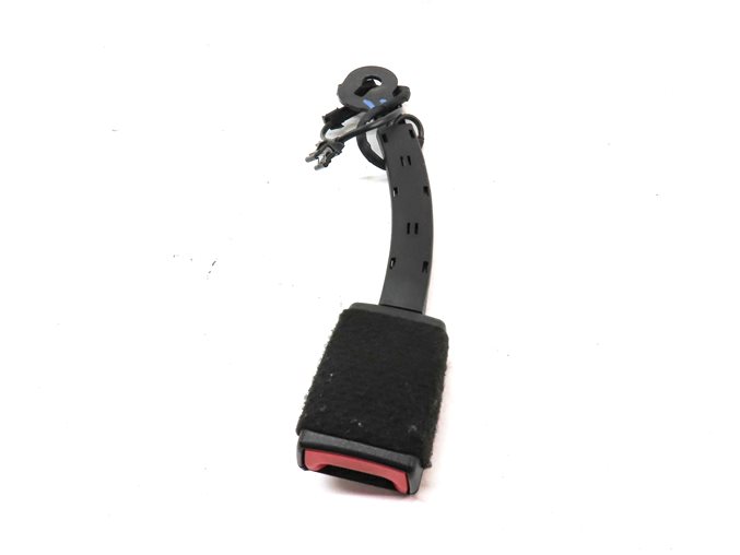 Thumbnail 2: 2015-2018 AUDI A3 S3 RS3 (8V) FRONT RIGHT PASSENGER SEATBELT BUCKLE RECEIVER