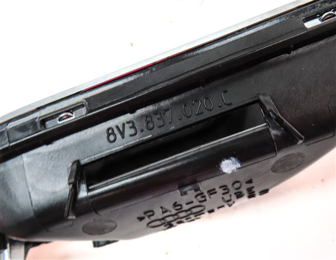 Thumbnail 6: 15-20 AUDI A3 S3 (8V) REAR RIGHT INTERIOR DOOR HANDLE w/ LOCK SWITCH BUTTON