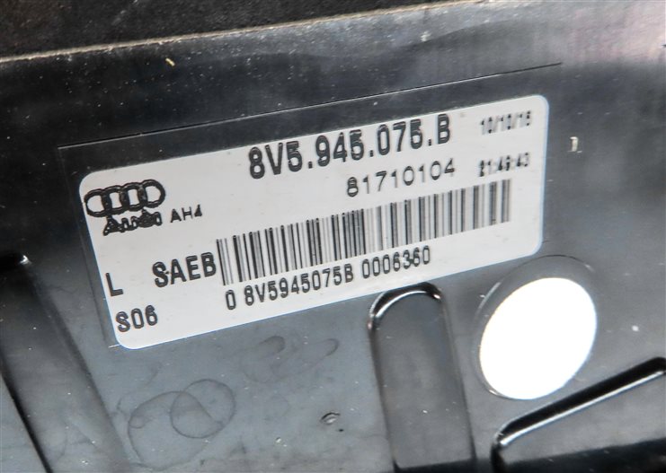 Thumbnail 6: 17-19 AUDI A3 (8V) REAR LEFT INNER TRUNK MOUNTED LED TAILLIGHT TAIL LIGHT LAMP