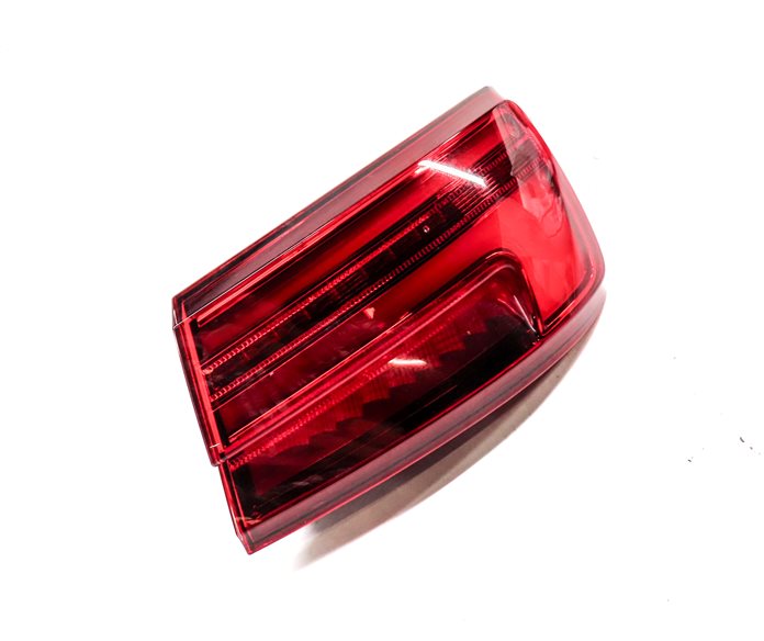 Thumbnail 4: 17-19 AUDI A3 (8V) REAR RIGHT OUTER QUARTER PANEL LED TAILLIGHT TAIL LIGHT LAMP