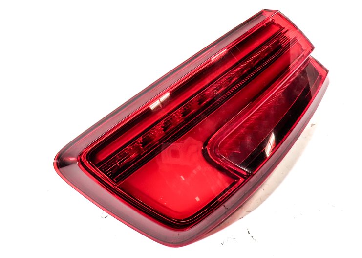 Thumbnail 4: 17-19 AUDI A3 (8V) REAR LEFT OUTER QUARTER PANEL LED TAILLIGHT TAIL LIGHT LAMP