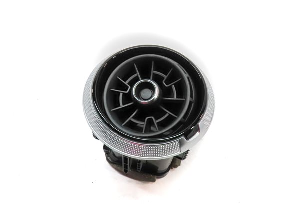 Thumbnail 1: 2018 AUDI A3 (8V) FRONT DASH HVAC A/C HEATER AIR VENT (BLACK)