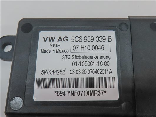 Thumbnail 4: 2018 AUDI A3 (8V) FRONT RIGHT PASSENGER SEAT WEIGHT OCCUPANCY SENSOR