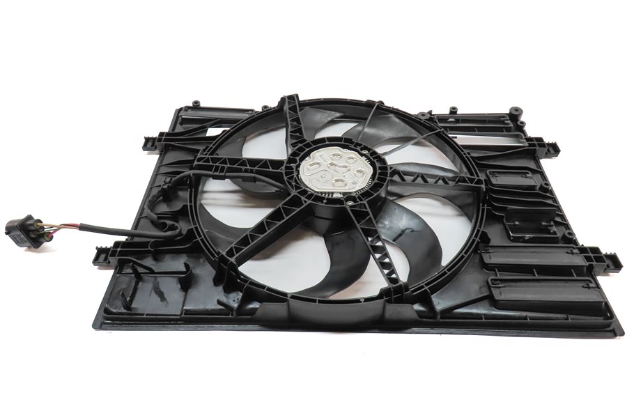 Thumbnail 5: 2017-2019 AUDI A3 (8V) 2.0L TURBO ENGINE RADIATOR COOLING FAN BLADE w/ MOTOR