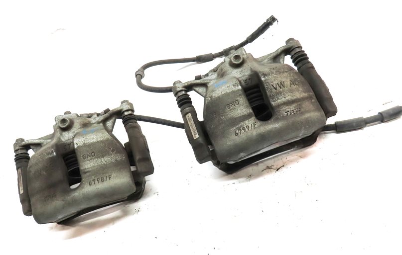 Thumbnail 2: 2015-2017 VW GOLF / AUDI A3 TT (8V MK3) 1.8T 2.0T FRONT DISC BRAKE CALIPER SET