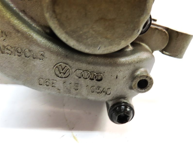 Thumbnail 9: 2012 AUDI Q5 (B8 8R) 3.2L (CALB) ENGINE OIL PUMP (MECHANICAL) w/ PICKUP TUBE
