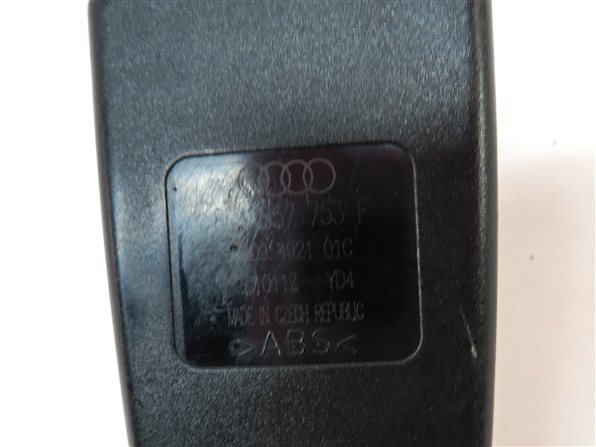 Thumbnail 9: 2012 AUDI Q5 B8 8R REAR LEFT RIGHT CENTER SEATBELT BUCKLE RECEIVER SET 3 (BLACK)
