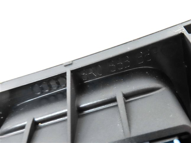 Thumbnail 6: 2012 AUDI Q5 (B8 8R) FRONT CUPHOLDER CUP HOLDER HEAT COOL SWITCH BUTTON PANEL