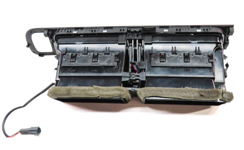 Thumbnail 5: 2012 AUDI Q5 (B8 8R) FRONT CENTER DASH HVAC A/C HEATER AIR VENT (BLACK)