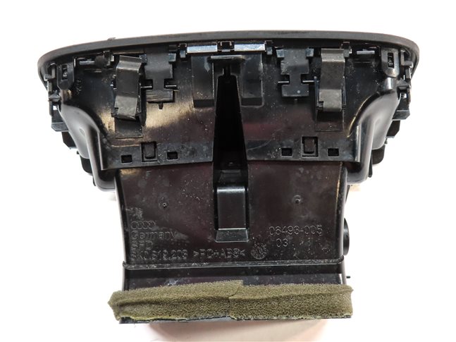Thumbnail 5: 2012 AUDI Q5 (B8 8R) REAR CENTER CONSOLE HVAC A/C HEATER AIR VENT (BLACK)