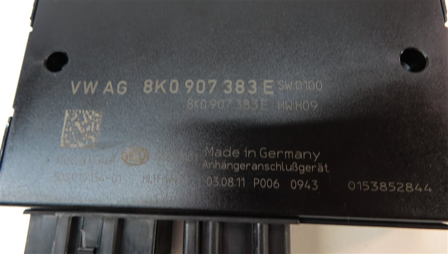 Thumbnail 4: 2012 AUDI Q5 (B8 8R) TRAILER TOWING TOW HITCH CONTROL MODULE