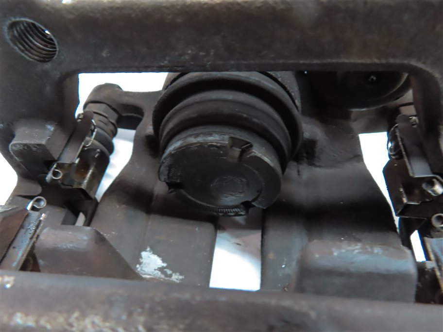 Thumbnail 7: 09-13 AUDI Q5 (8R) RIGHT PASSENGER REAR ABS DISC BRAKE CALIPER (12.99" ROTOR)