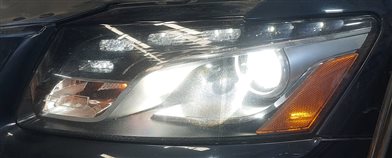 Thumbnail 2: 09-12 AUDI Q5 B8 8R FRONT LEFT DRIVER XENON HID ADAPTIVE CURVE HEADLIGHT LAMP