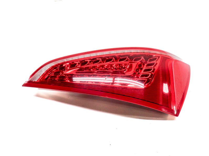 Thumbnail 2: 2009-2012 AUDI Q5 (8R) RIGHT PASSENGER REAR TRUNK TAILLIGHT BRAKE LIGHT LAMP
