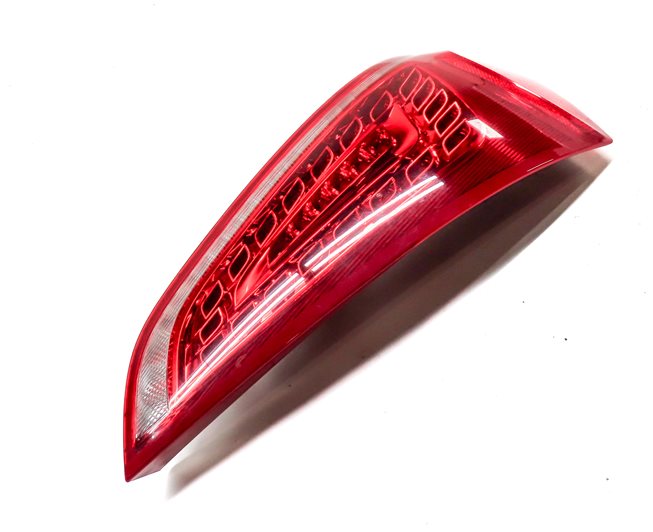 Thumbnail 3: 2009-2012 AUDI Q5 (8R) RIGHT PASSENGER REAR TRUNK TAILLIGHT BRAKE LIGHT LAMP