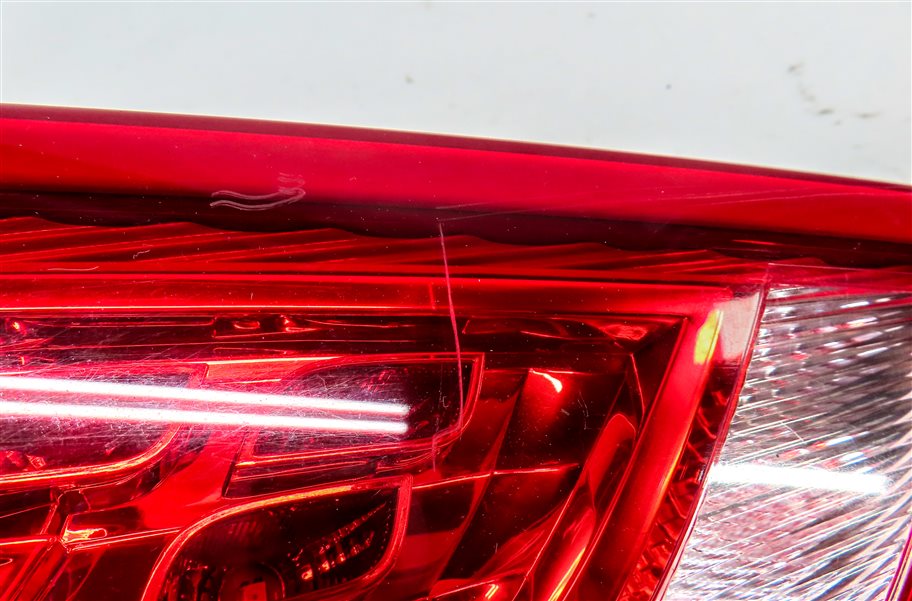 Thumbnail 6: 2009-2012 AUDI Q5 (8R) RIGHT PASSENGER REAR TRUNK TAILLIGHT BRAKE LIGHT LAMP