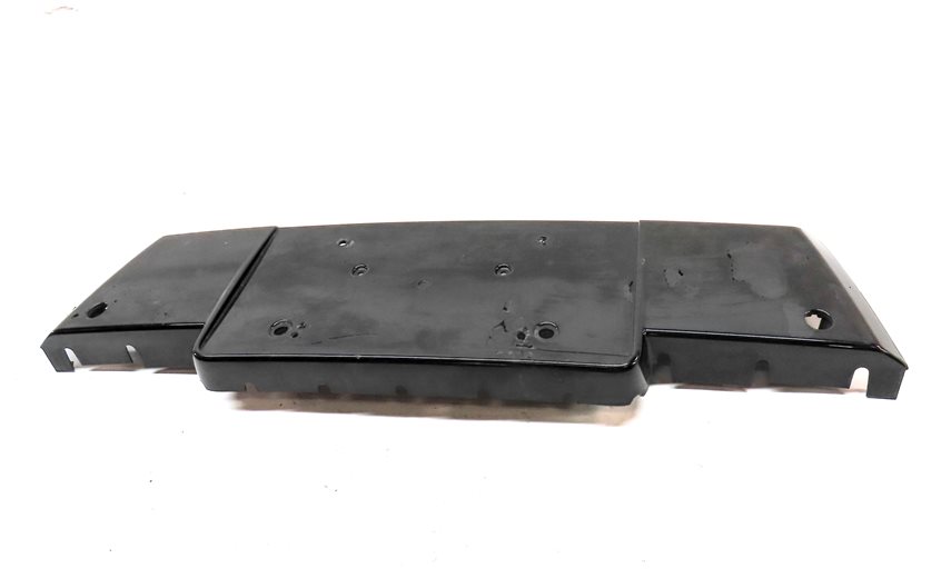 Thumbnail 4: 2012 AUDI Q5 (B8 8R) FRONT LOWER GRILLE LICENSE PLATE MOUNT BRACKET (BLACK)