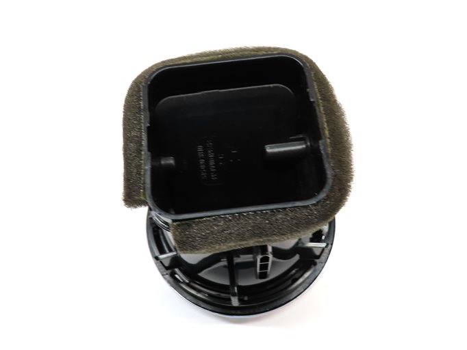 Thumbnail 7: 17 AUDI A3 (8V) FRONT LEFT CENTER RIGHT DASH HEAT AIR AC HVAC VENT SET/4 (Black)