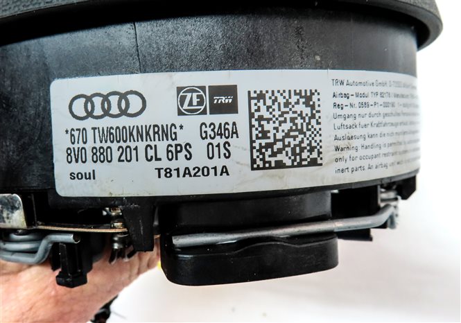 Thumbnail 6: 2017-2020 AUDI A3 S3 RS3 (8V 8Y) LEFT STEERING WHEEL SRS AIRBAG AIR BAG (BLACK)