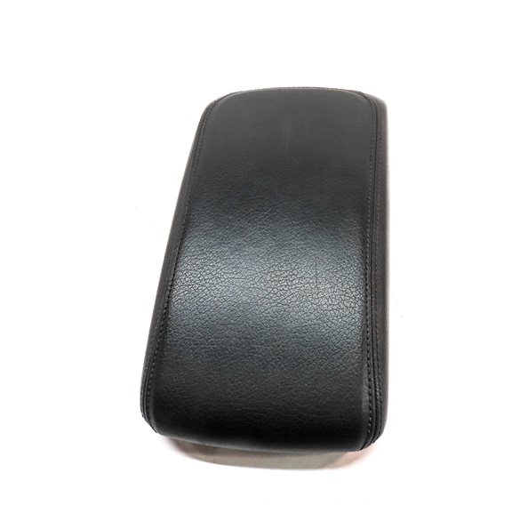 Thumbnail 2: 15-20 AUDI A3 S3 (8V) FRONT CENTER CONSOLE ARM REST LID (Black)