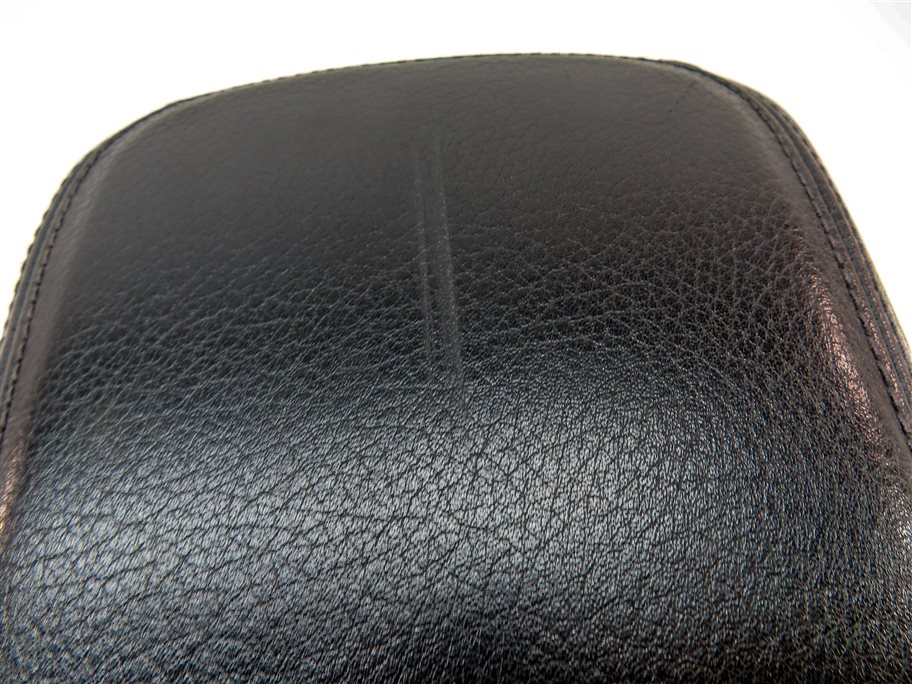 Thumbnail 9: 15-20 AUDI A3 S3 (8V) FRONT CENTER CONSOLE ARM REST LID (Black)