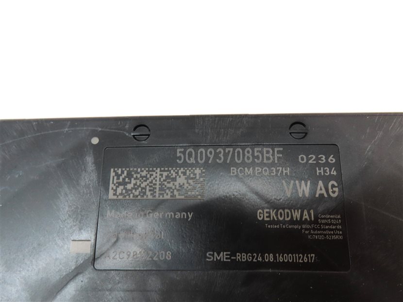 Thumbnail 16: 17-18 AUDI A3 8V SPEEDOMETER COLUMN LOCK BODY ENGINE CONTROL MODULE & KEY SET 8