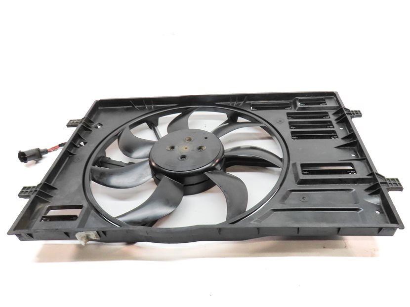 Thumbnail 4: 2017-2019 AUDI A3 (8V) 2.0L TURBO ENGINE RADIATOR COOLING FAN BLADE w/ MOTOR