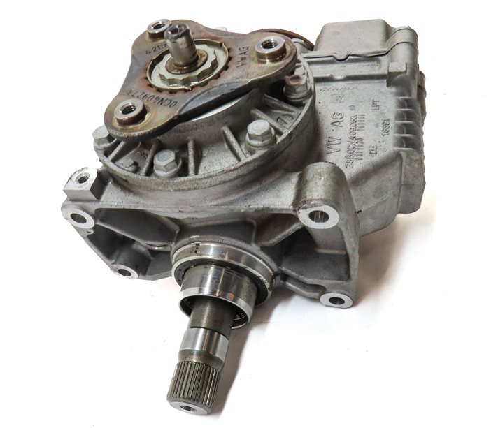 Thumbnail 7: 2016-2018 AUDI A3 (8V) QUATTRO AWD FRONT TRANSFER CASE ANGLE GEAR DRIVE