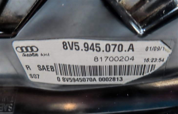 Thumbnail 6: 17-19 AUDI A3 (8V) REAR RIGHT OUTER QUARTER PANEL LED TAILLIGHT TAIL LIGHT LAMP