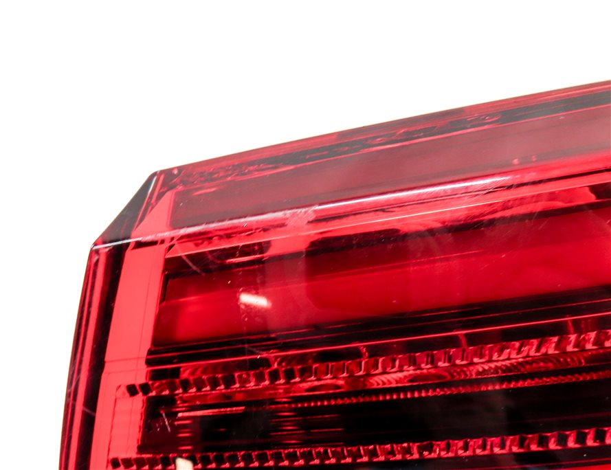 Thumbnail 8: 17-19 AUDI A3 (8V) REAR RIGHT OUTER QUARTER PANEL LED TAILLIGHT TAIL LIGHT LAMP