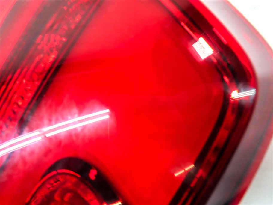 Thumbnail 9: 17-19 AUDI A3 (8V) REAR RIGHT OUTER QUARTER PANEL LED TAILLIGHT TAIL LIGHT LAMP