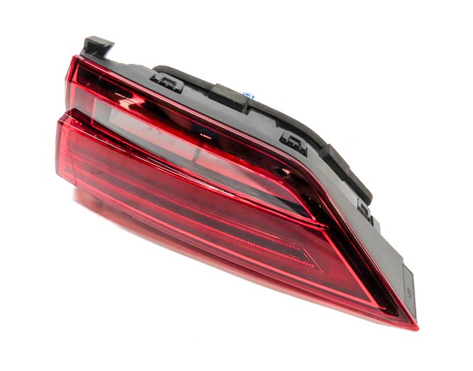 17-19 AUDI A3 (8V) REAR RIGHT INNER TRUNK MOUNTED LED TAILLIGHT TAIL LIGHT LAMP