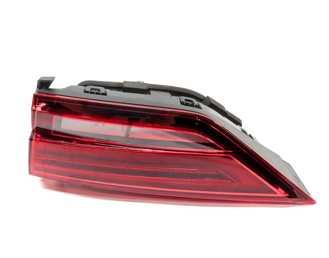 Thumbnail 3: 17-19 AUDI A3 (8V) REAR RIGHT INNER TRUNK MOUNTED LED TAILLIGHT TAIL LIGHT LAMP