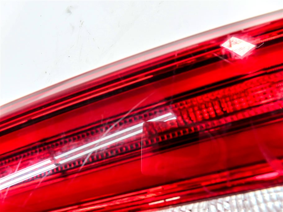 Thumbnail 9: 17-19 AUDI A3 (8V) REAR RIGHT INNER TRUNK MOUNTED LED TAILLIGHT TAIL LIGHT LAMP