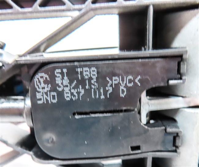 Thumbnail 6: 15-18 AUDI A3 S3 RS3 TT (8V MK3) LEFT FRONT DRIVER KEYLESS DOOR HANDLE (Black)