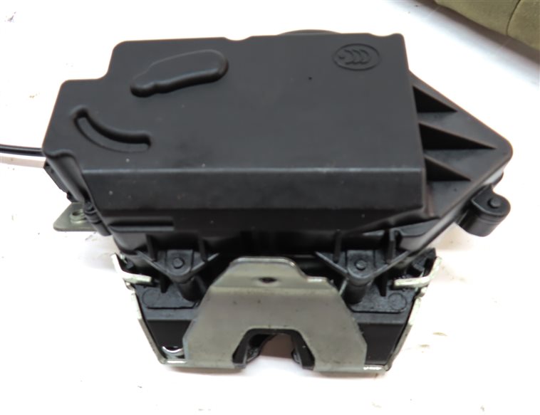 Thumbnail 6: 2008 MERCEDES GL450 (X164) REAR TAILGATE HATCH TRUNK LOCK LATCH w/ HANDLE