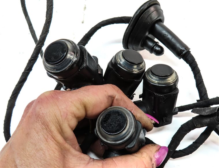 Thumbnail 5: 2008 MERCEDES GL450 (X164) REAR PARK ASSIST PDC SENSOR SET 4 (Black) & HARNESS